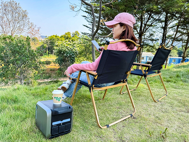 Product photo of Camping OMMO OM-600 600W portable power station Manufacturer by Dongguan OMMO Technology